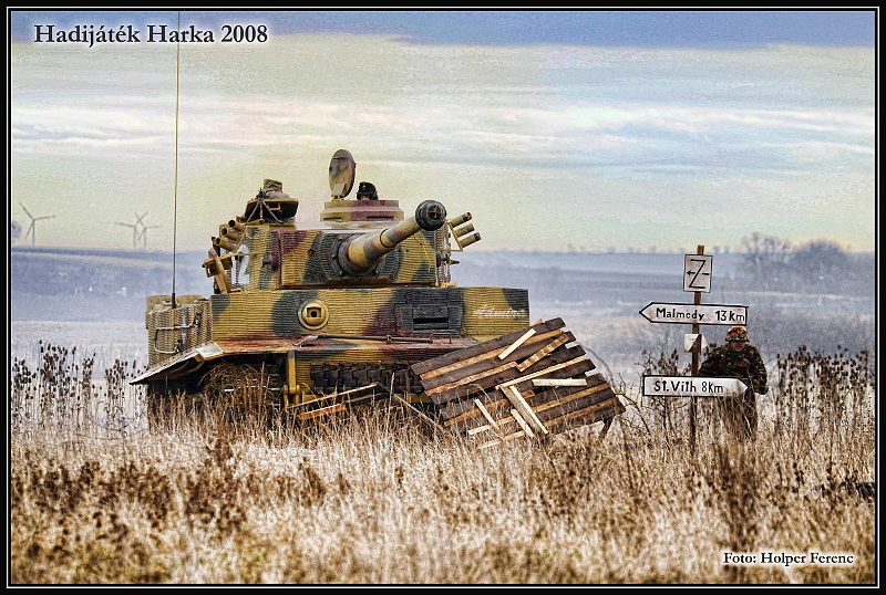 Hadijatek_Harkan_43.jpg - Fotó a 2008-ban megrendezett II. Világháborús Harkai hadijátékról