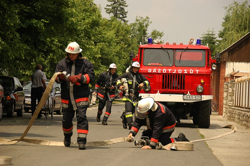 Petohaza_Ote_11.jpg - A Petőházi Önkéntes Tűzoltóság bemutatója