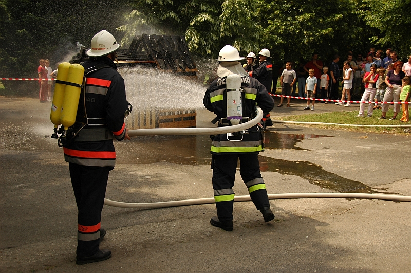 Petohaza_Ote_20.jpg - A Petőházi Önkéntes Tűzoltóság bemutatója